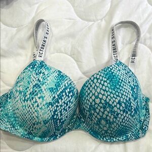 Victoria's Secret Teal Snakeskin Print Bra - T-shirt bra